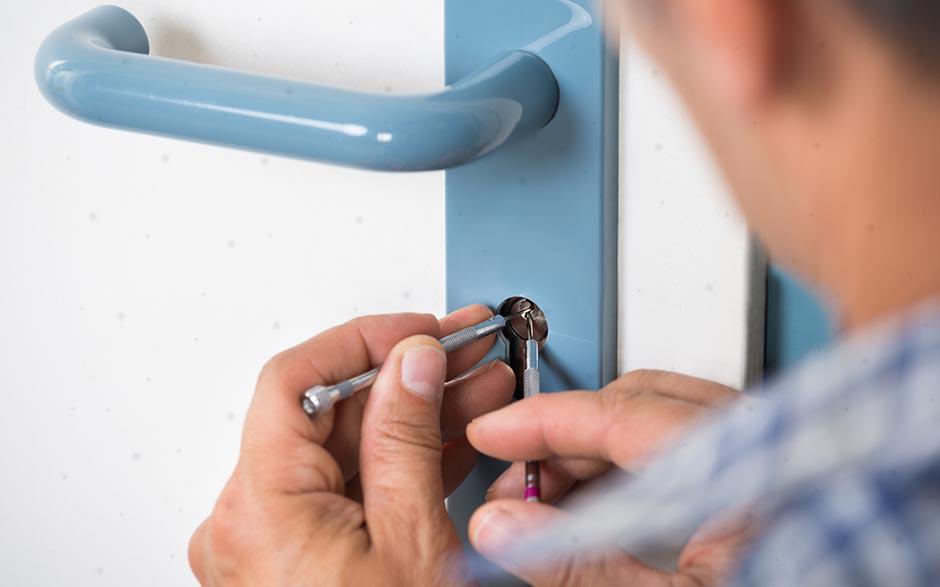 artisans serrurier Vémars